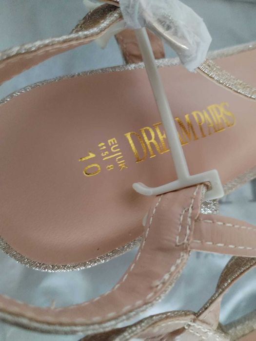 Vand sandale Dream Pairs Nina