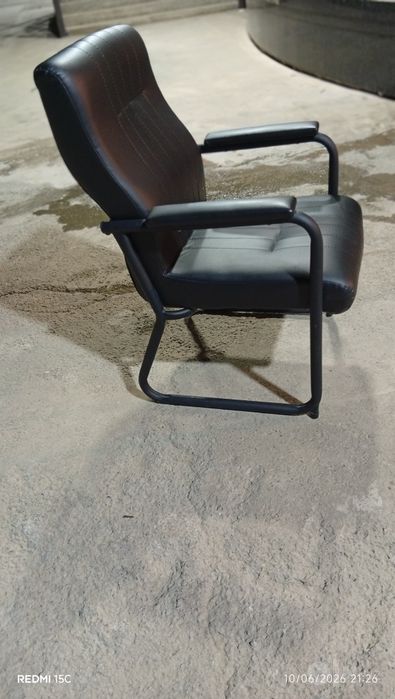 Kreslo sotaman xolati yengide