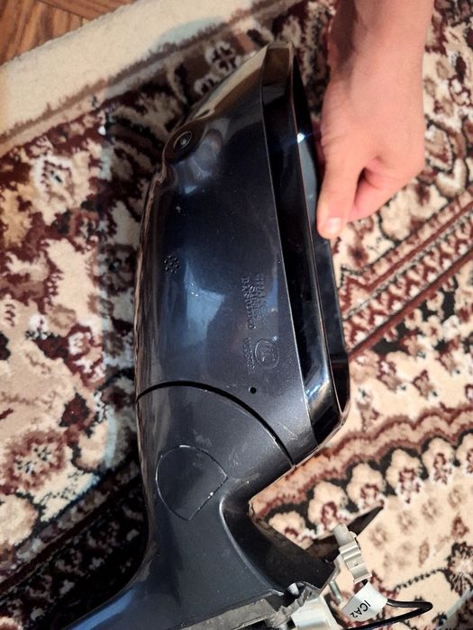 CHANGAN UNI-Z MODELI chap bokovoy oynasi sotiladi.narxi 200$.