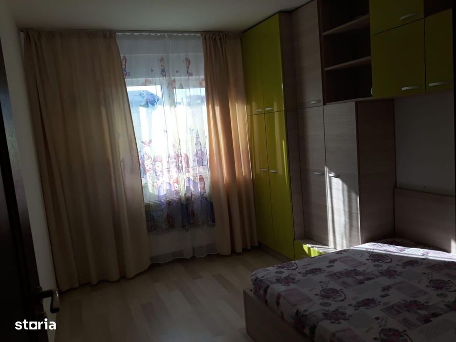 Apartament 3 camere, 2 bai, vedere pe 2 parti zona Dedeman( Bere)