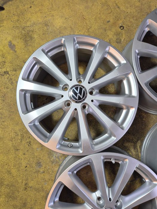 4 Jante Aliaj 5x112 17'' 7.5J ET 40 - VW Golf Passat Touran Sharan Caddy Tiguan / Skoda Octavia Superb Yeti Karoq Kodiaq AUDI SEAT
