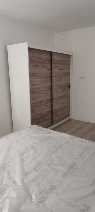 Apartament cu 2 camere de închiriat – renovat recent