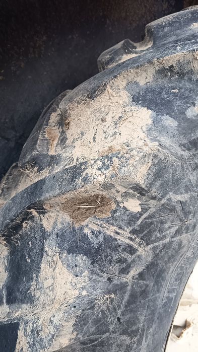 Vând tractor Deutz 6806