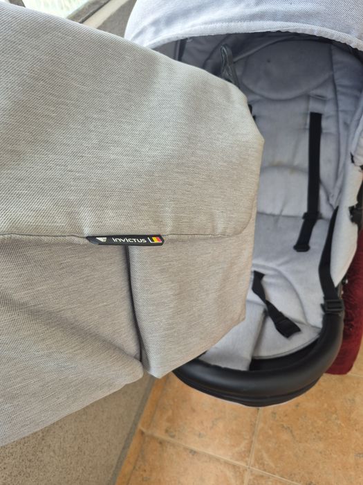 Бебешка количка Invictus v plus