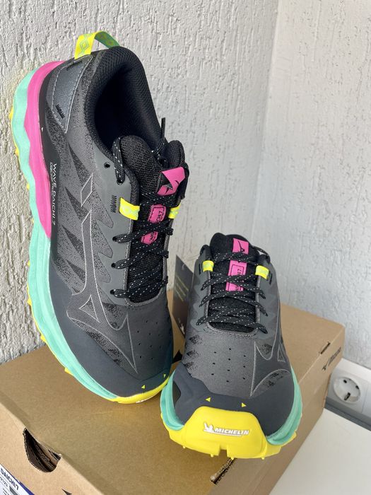 Pantofi de alergare trail Mizuno Wave Daichi 7 Marime 37