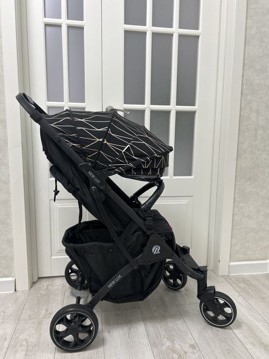 Коляска New Lux