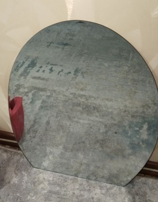 Зеркало для ванной комнаты