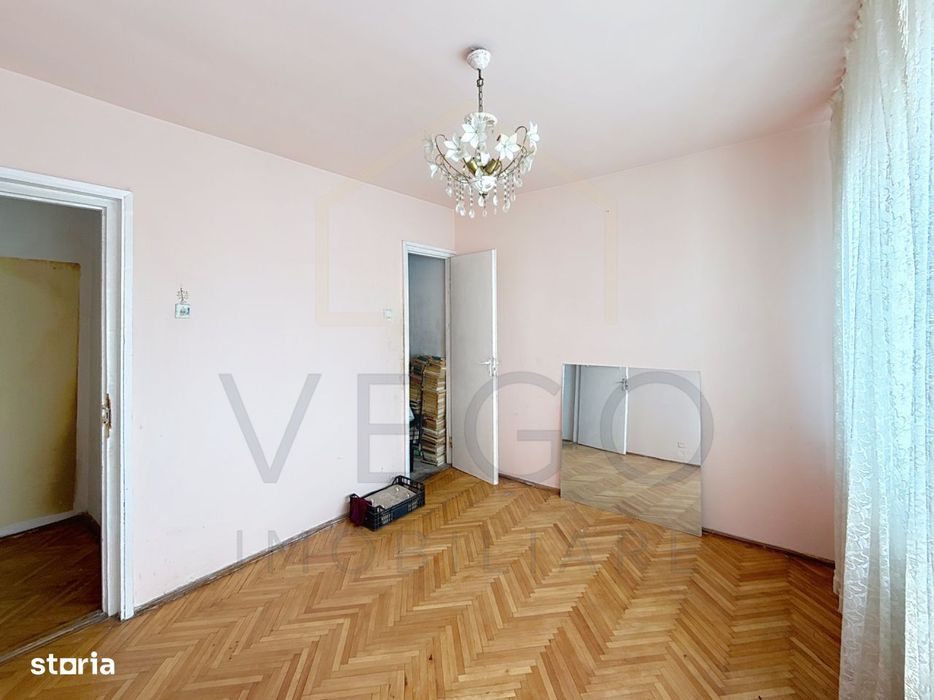 Apartament cu 4 camere decomandate la 2245 eur/mp in Manastur