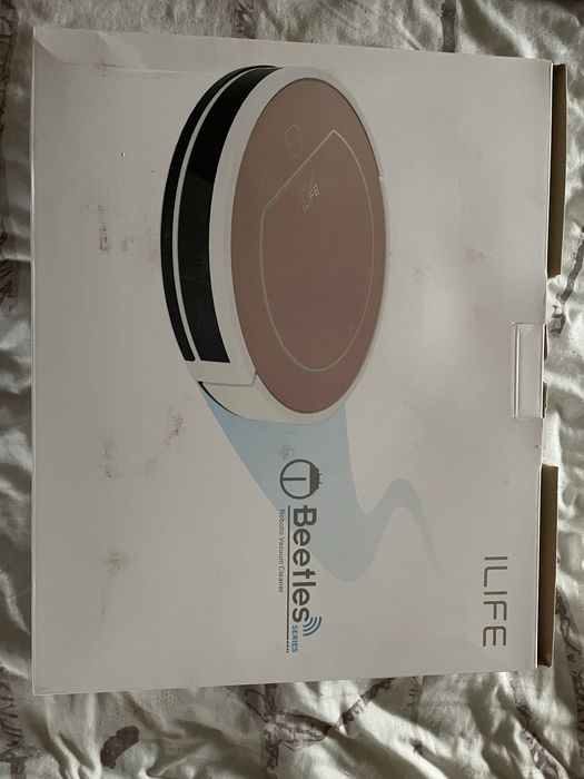 Прахосмукачка робот iLife v7 ,моп функция като нова