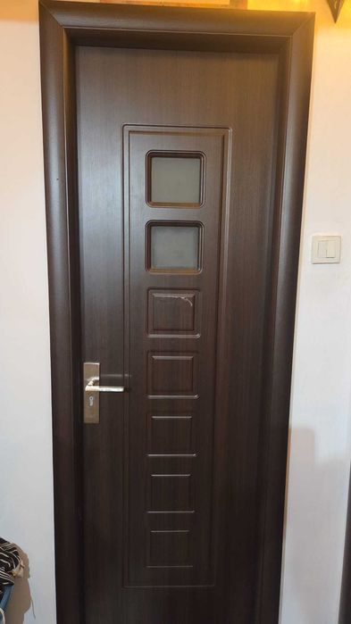 usi de interior, stare buna