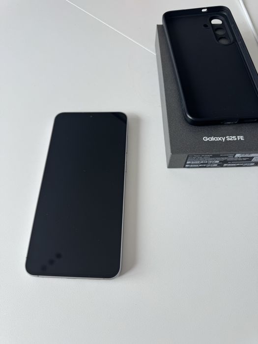 Samsung galaxy s25fe 8/128