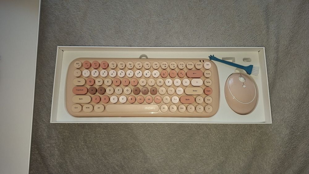 Tastatura si mouse wireless