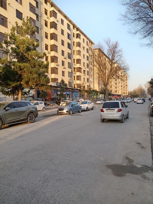 Продаётся Магазин 73кв Вагзал 48 школа на против Мед эксперт