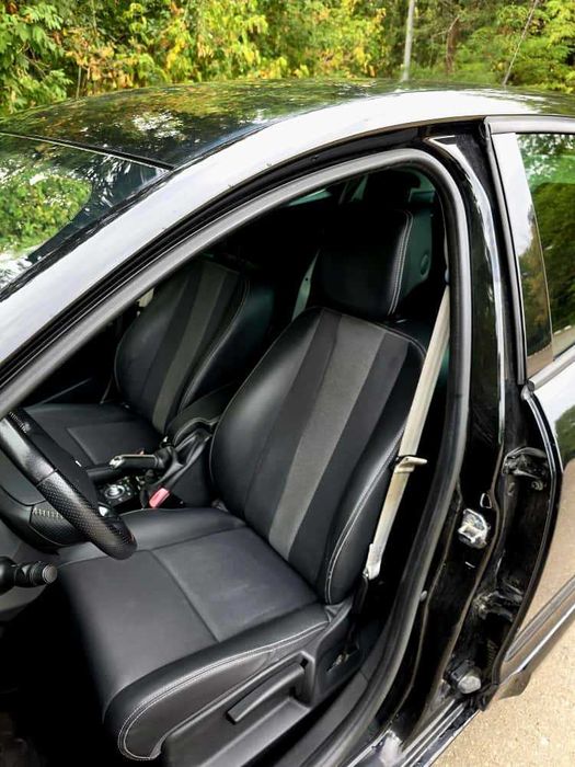 Renault Megane BOSE, RATE