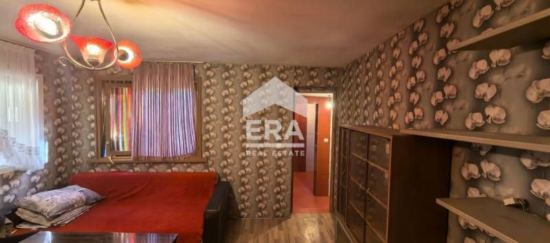 Дава се под наем Етаж от къща в Варна, Аспарухово - 60 кв.м за 281 € - Снимка #6