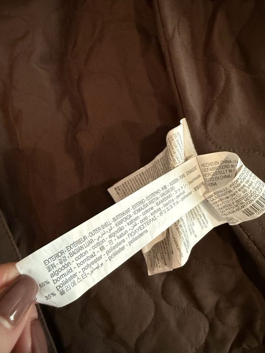 Stradivarius НОВ Сезон  промазана парка S размер овърсайз