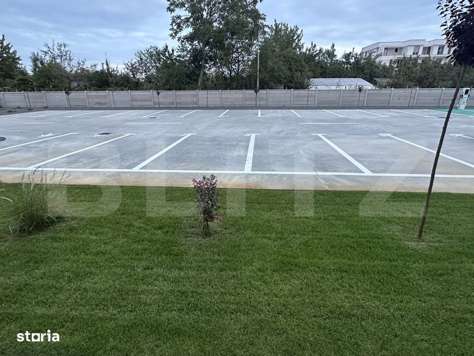 Apartament cu 3 camere, 66 mp, zona Careiului