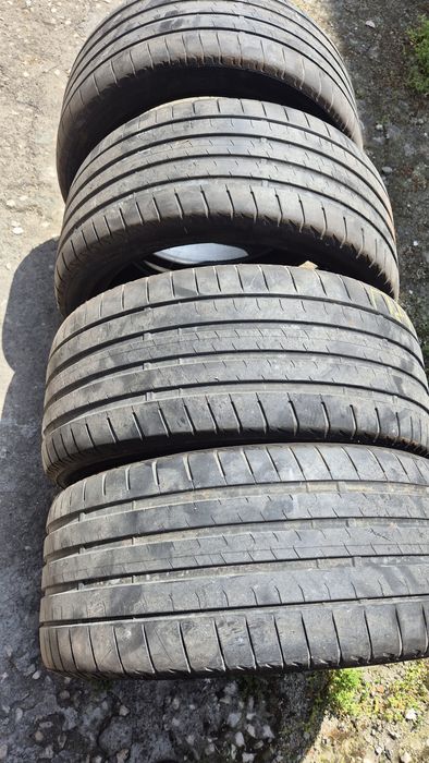 Гуми 245/40/ r18