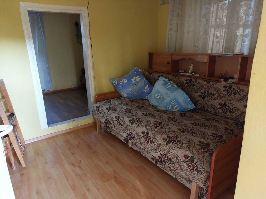 Casă de vânzare cu teren + teren extravilan | Șerbotești, jud. Vaslui