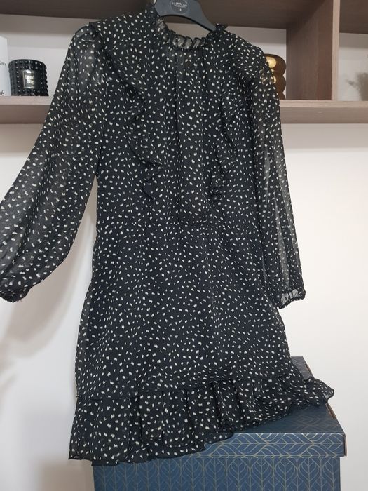 Zara M rochie cu maneca lunga