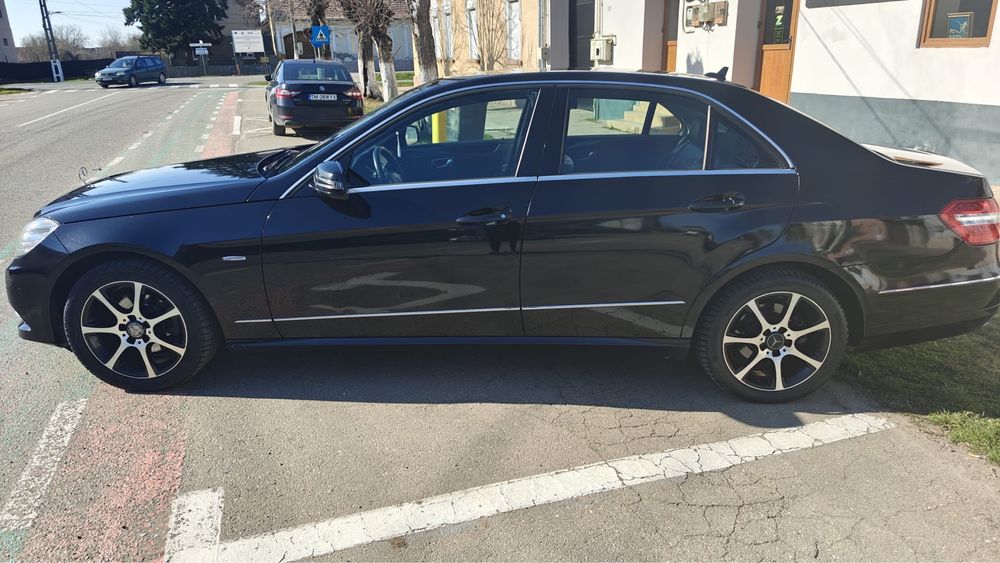 Mercedes-Benz E220 CDI Avantgarde | 170 CP | 2012