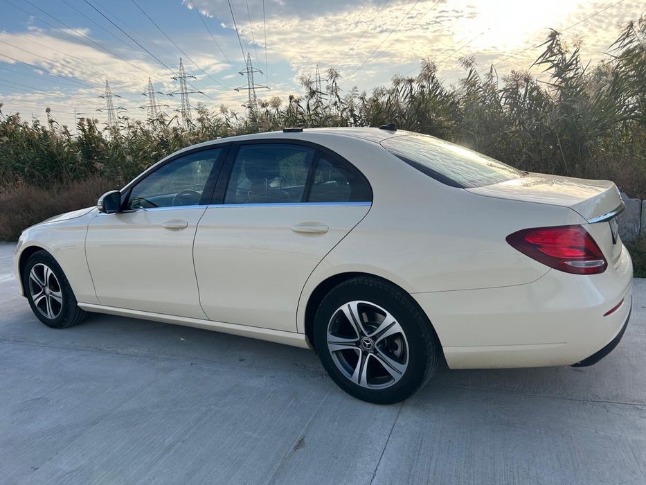 Mercedes-Benz Clasa E 200 d (W212)