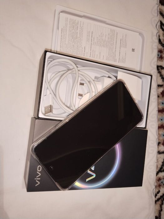 Vivo 40Lite, 128GB Серебристый