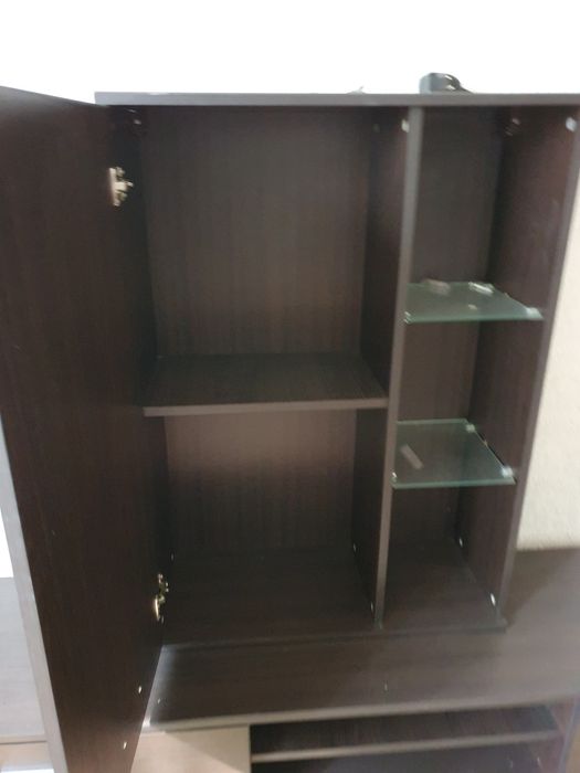 Продам гарнитуру в зал