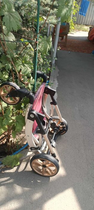 Детская коляска б/у