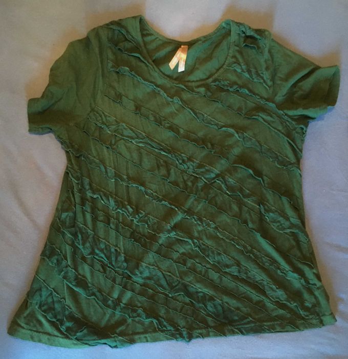 Дамска Тениска L размер