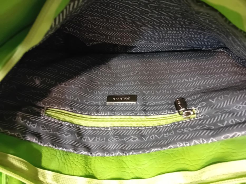 PRADA milano-дамска чанта-оригинална