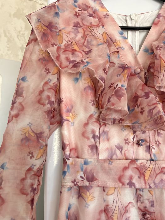 Продам красивое платье