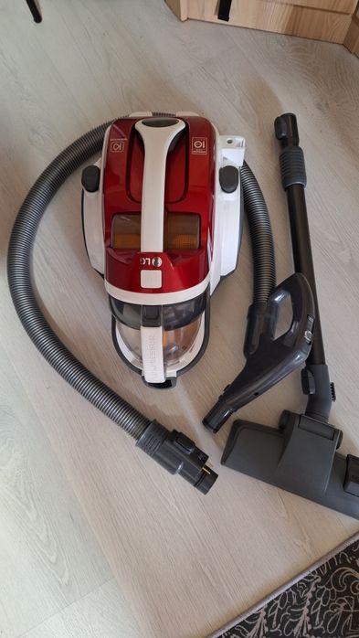 Пылесос LG 2000W компрессор.