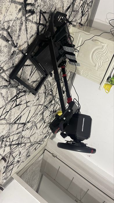 Игровой руль (Платформы: ПК, PS4, PS5) комплект