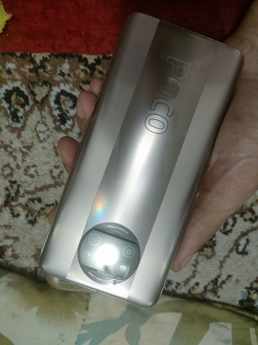 Продам смартфон поко 3 про