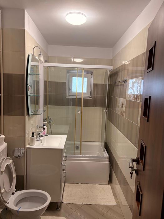 Inchiriere apartament 3 camere