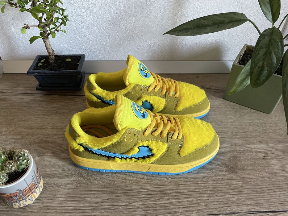 Nike SB Dunk Low Grateful Dead Bears Yellow