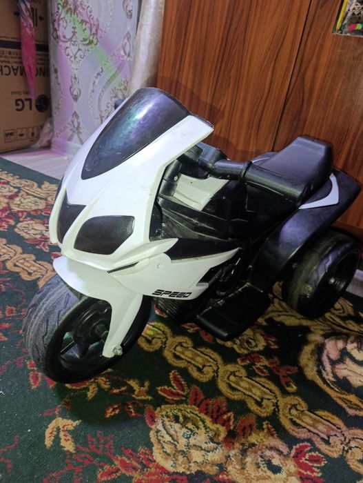 Mototsikl.  bolalar uchun