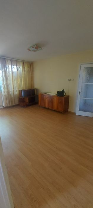 Vând apartament Braila