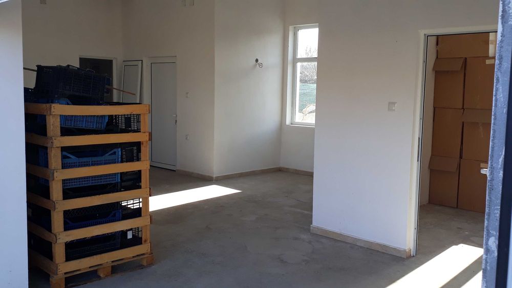 Продава се Промишлена сграда в с. Българин, Област Хасково - 72 кв.м за 354 €/кв.м - Снимка #4