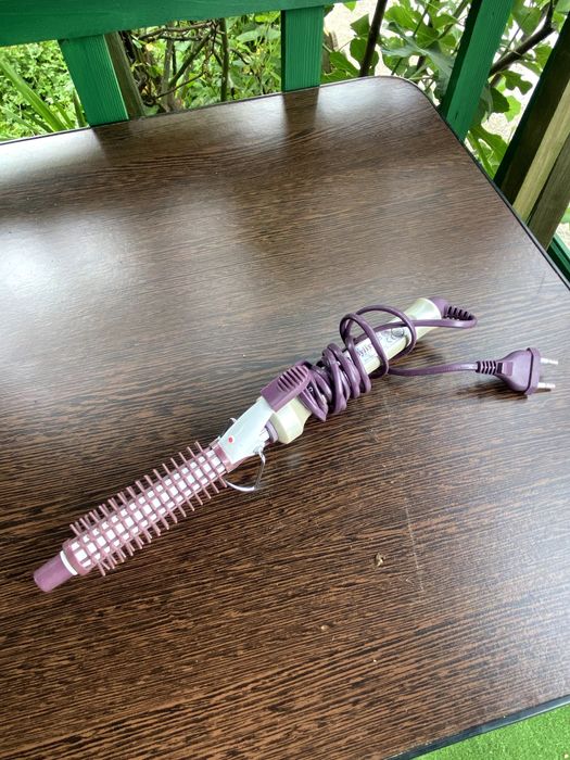 Ondulator par Babyliss pentrtu bucle mici