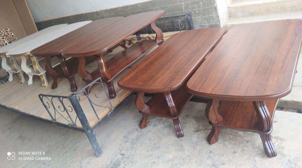 Журнальный столик