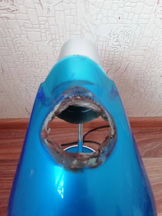 Лампа настольная