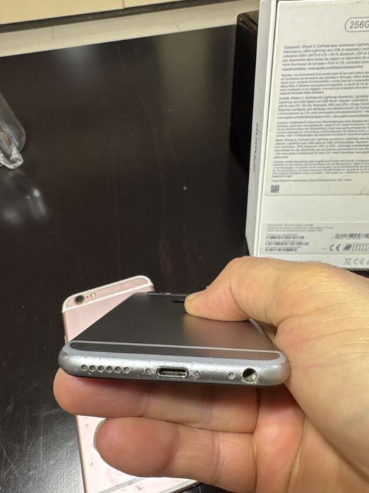 IPHONE  6s 2броя работещи