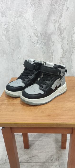 Ботинки демисезонные