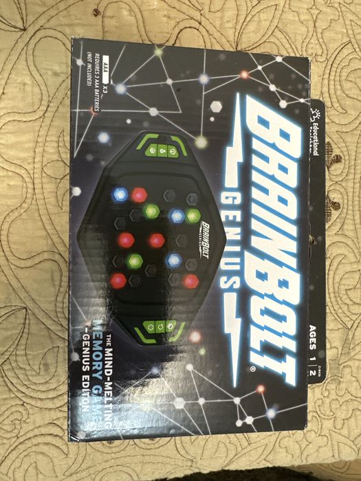 BrainBolt Genius - joc de memorie