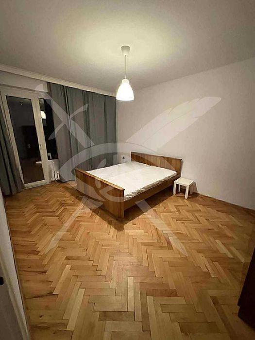 Дава се под наем Тристаен апартамент в София, Бъкстон - 83 кв.м за 618.12 € - Снимка #2