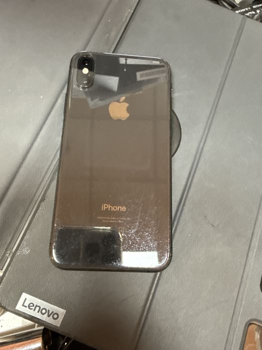 Iphone xs 64gb пълен комплект