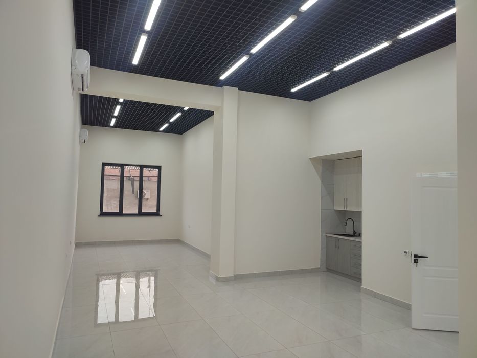 Сдается в аренду коммерческое помещение в Чиланзаре Первая линия (AX)