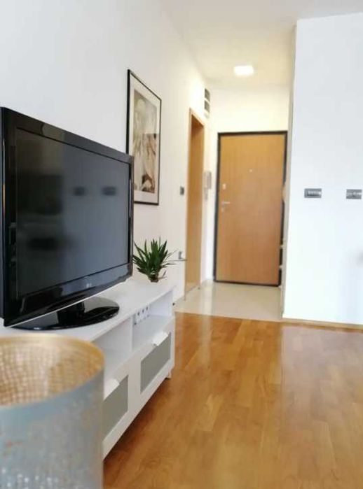 Дава се под наем Едностаен апартамент в Пловдив, Централна гара - 34 кв.м за 153 € - Снимка #3